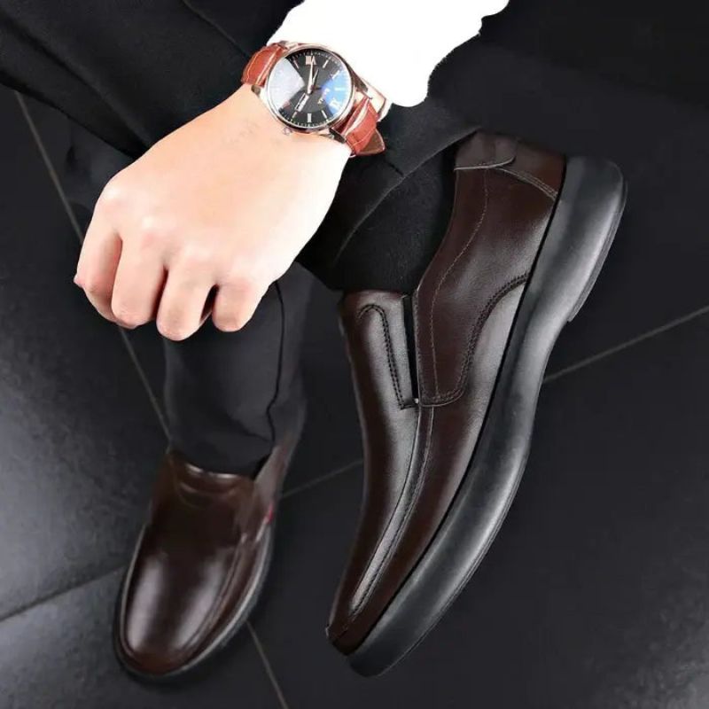 Mocassim Masculino de Couro Celesto RZ303