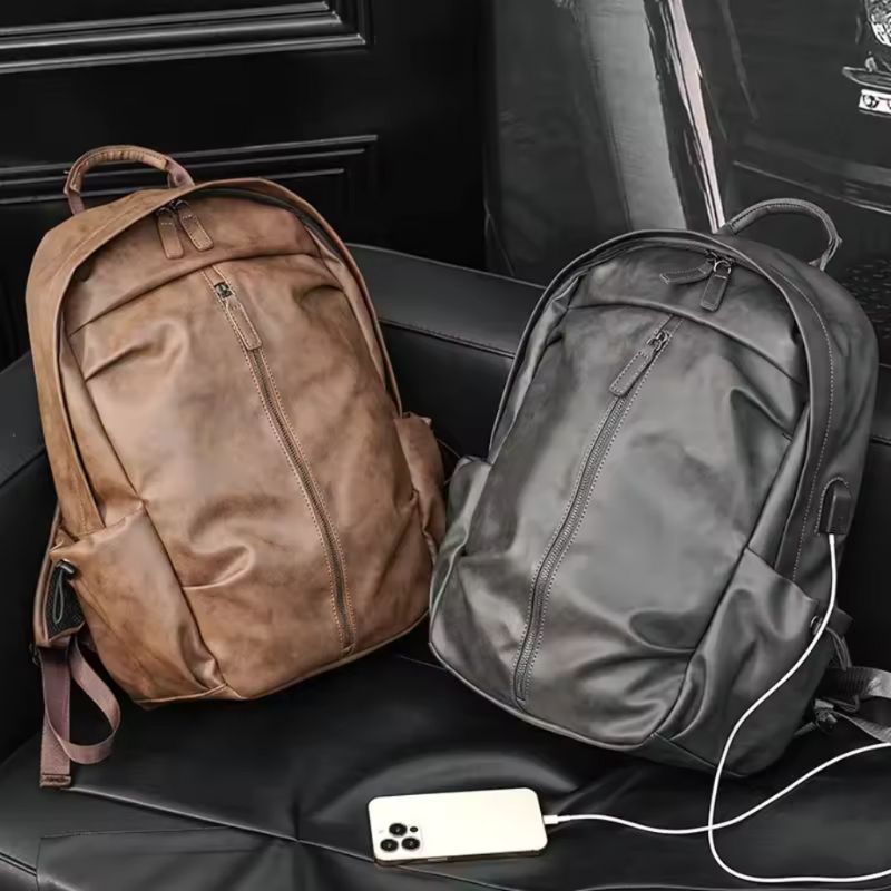 Mochila Executiva em Couro Celesto Stock