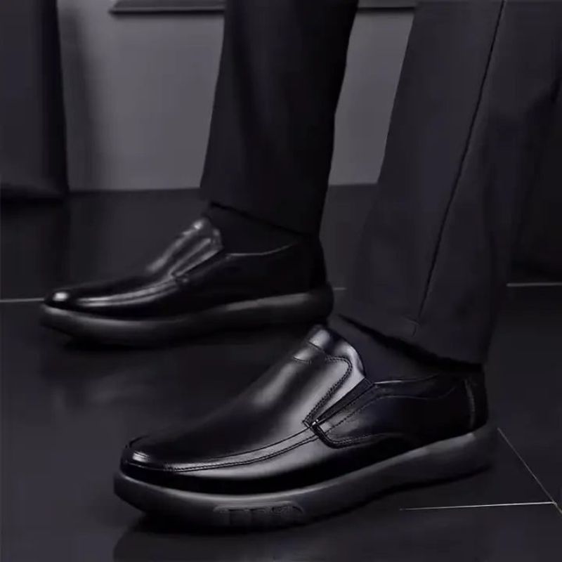 Mocassim Masculino de Couro Celesto RZ303