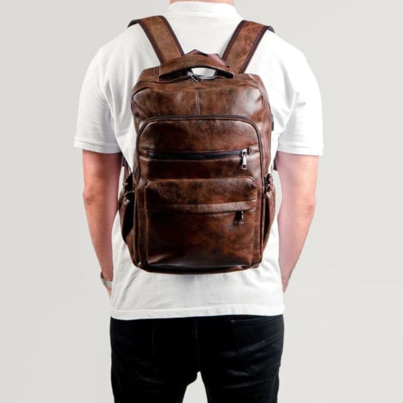 Mochila Executiva em Couro Celesto Cargo