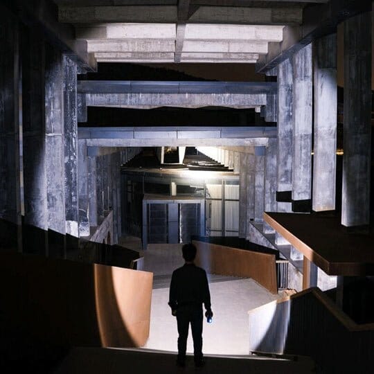 Lanterna Militar Holofote Multifuncional de Led FlashLight